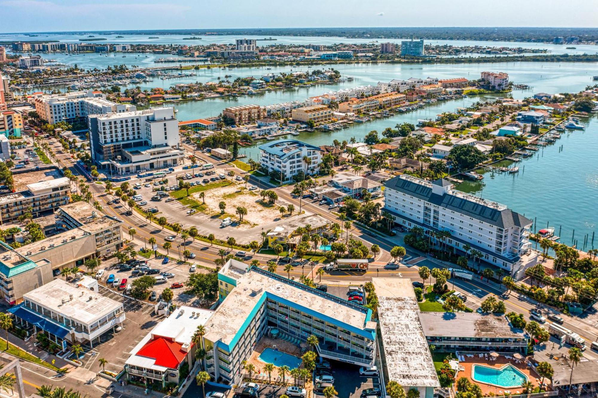 Pelican Pointe Clearwater Beach Room photo